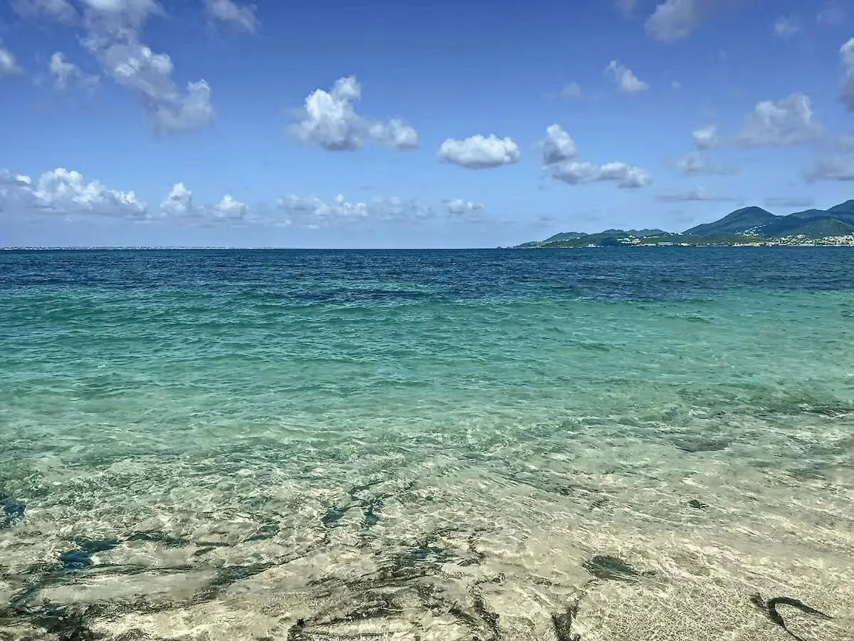 La Plage Bleue, Les Pieds Dans L'Eau Avec Piscine Baie Nettle 0*,  Sint Maarten